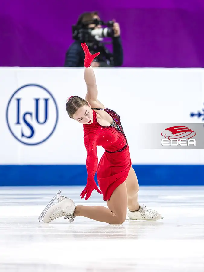 Ice Gallery Skates U.S.
